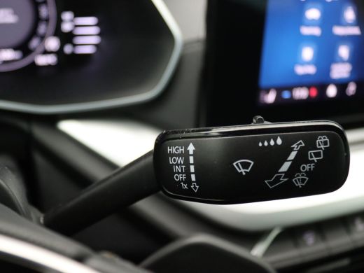 Skoda Octavia Combi 1.5 TSI MHEV Business Edition Plus 150PK DSG Achterruitrijcamera, Adaptieve Cruise Control,... ActivLease financial lease