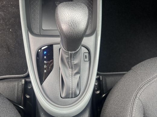 Toyota Aygo Hybrid 115 pulse ActivLease financial lease