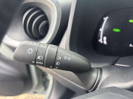 Toyota Aygo Hybrid 115 pulse ActivLease financial lease