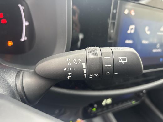 Toyota Aygo Hybrid 115 pulse ActivLease financial lease