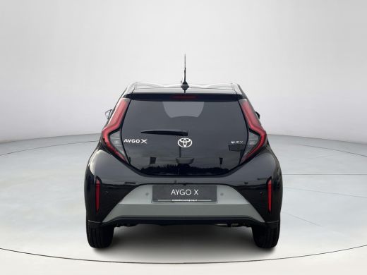 Toyota Aygo Hybrid 115 pulse ActivLease financial lease