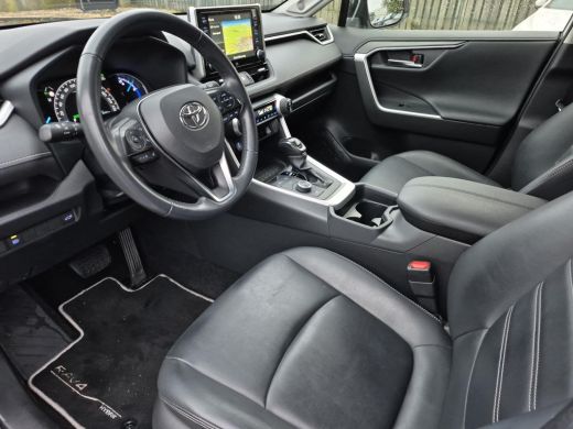 Toyota RAV4 2.5 Hybrid AWD Style | Navigatie | Apple CarPlay/Android auto | Achteruitrijcamera | Trekhaak ActivLease financial lease
