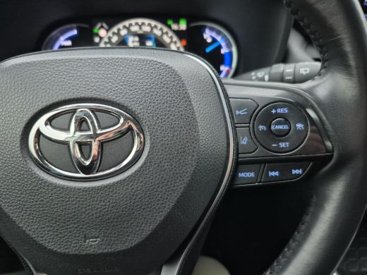 Toyota RAV4 2.5 Hybrid AWD Style | Navigatie | Apple CarPlay/Android auto | Achteruitrijcamera | Trekhaak ActivLease financial lease