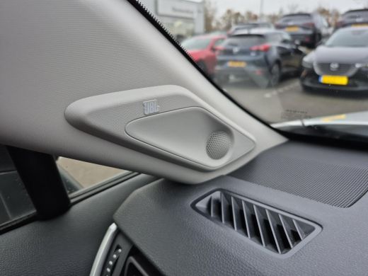 Toyota RAV4 2.5 Hybrid AWD Style | Navigatie | Apple CarPlay/Android auto | Achteruitrijcamera | Trekhaak ActivLease financial lease