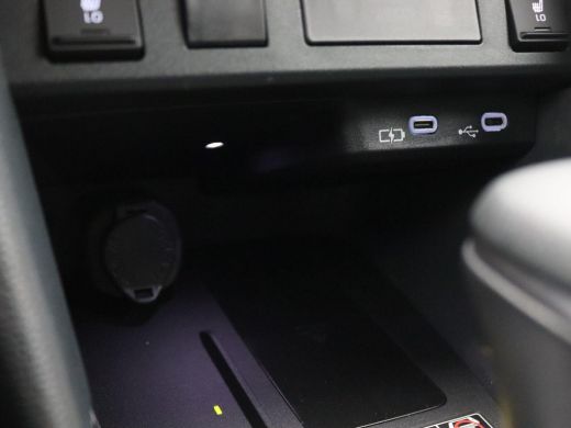 Toyota Yaris Cross 1.5 Hybrid GR Sport 130PK Aut. 18" LM Velgen, Elektr. Achterklep, Keyless, Achteruitrijcamera, Na... ActivLease financial lease