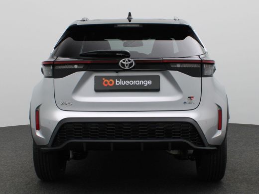 Toyota Yaris Cross 1.5 Hybrid GR Sport 130PK Aut. 18" LM Velgen, Elektrische Achterklep, Keyless, Achteruitrijcamera... ActivLease financial lease