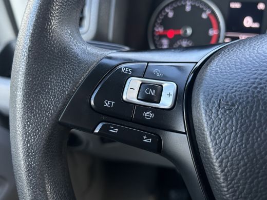 Volkswagen Crafter 2.0 TDI 102 PK / PICK UP / 1e EIG. / TREKHAAK / AIRCO / CRUISE / 2.500 KG AHG / 3-ZITS / APPLE CA... ActivLease financial lease