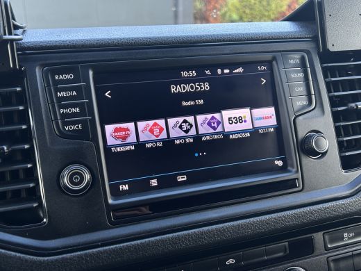 Volkswagen Crafter 2.0 TDI 102 PK / PICK UP / 1e EIG. / TREKHAAK / AIRCO / CRUISE / 2.500 KG AHG / 3-ZITS / APPLE CA... ActivLease financial lease