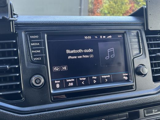 Volkswagen Crafter 2.0 TDI 102 PK / PICK UP / 1e EIG. / TREKHAAK / AIRCO / CRUISE / 2.500 KG AHG / 3-ZITS / APPLE CA... ActivLease financial lease