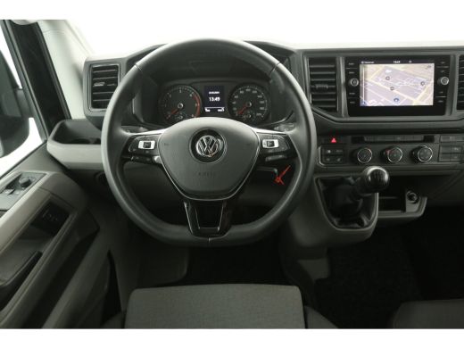 Volkswagen Crafter 35 2.0 TDI L3H3 | 140PK | BPM VRIJ | 3000KG | Airco | Cruise | Camera | Carplay | 3-Zits | Navi |... ActivLease financial lease