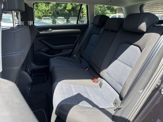 Volkswagen Passat Variant GTE 218PK DSG HYBRID GTE BUSINESS CAMERA/NAVI/TREKHAAK ActivLease financial lease