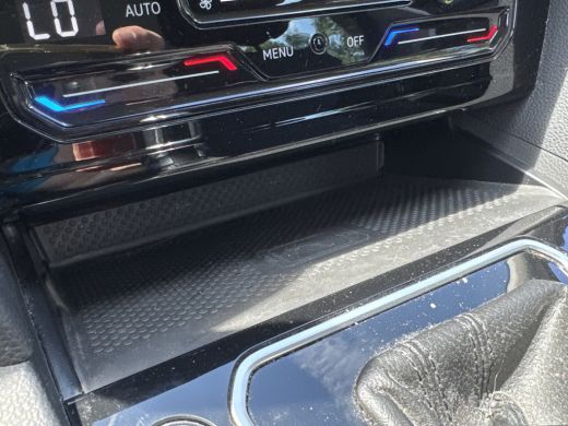 Volkswagen Passat Variant GTE 218PK DSG HYBRID GTE BUSINESS CAMERA/NAVI/TREKHAAK ActivLease financial lease