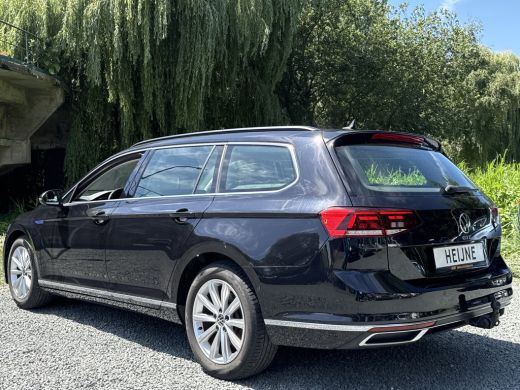 Volkswagen Passat Variant GTE 218PK DSG HYBRID GTE BUSINESS CAMERA/NAVI/TREKHAAK ActivLease financial lease