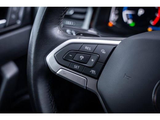 Volkswagen Polo 1.0 TSI Life Edition | Achteruitrijcamera | Lichtmetalen velgen 16" | Volledig digitaal instrumen... ActivLease financial lease