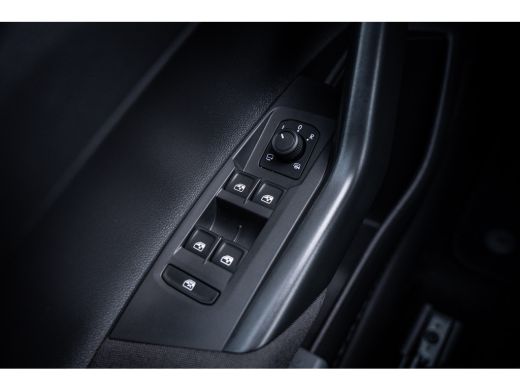 Volkswagen Polo 1.0 TSI Life Edition | Achteruitrijcamera | Lichtmetalen velgen 16" | Volledig digitaal instrumen... ActivLease financial lease