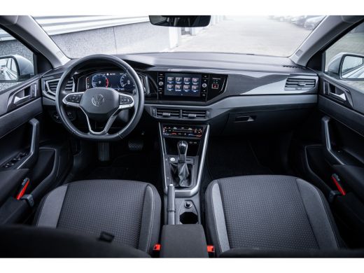 Volkswagen Polo 1.0 TSI Life Edition | Achteruitrijcamera | Lichtmetalen velgen 16" | Volledig digitaal instrumen... ActivLease financial lease