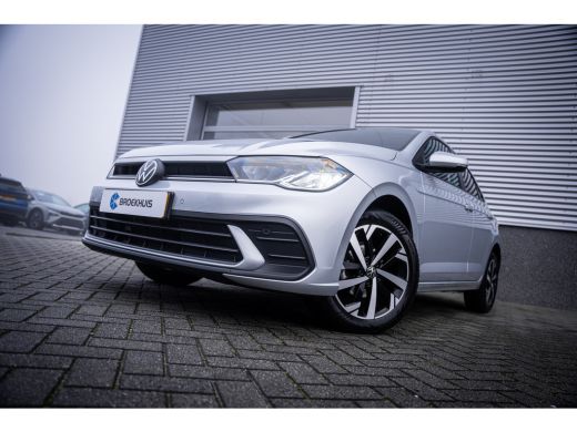 Volkswagen Polo 1.0 TSI Life Edition | Achteruitrijcamera | Lichtmetalen velgen 16" | Volledig digitaal instrumen... ActivLease financial lease
