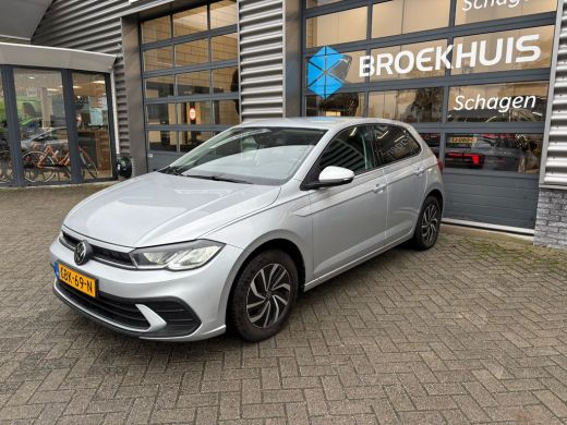 Volkswagen Polo 1.0 TSI Life Edition | Apple Carplay | Stoelverwarming | A-uitrijcamera | Climatronic | 15 inch L... ActivLease financial lease