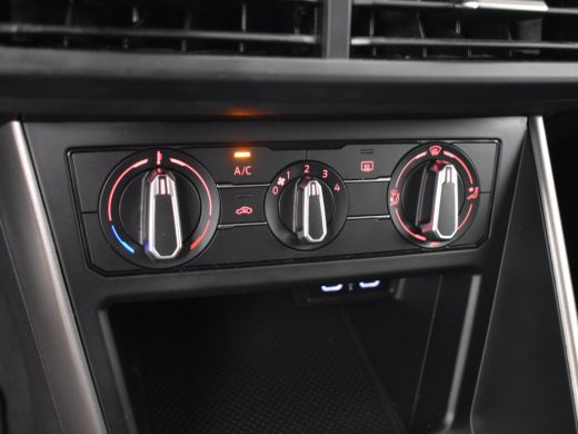 Volkswagen Polo 1.0 TSI R-Line Edition 96pk | Parkeersensoren V+A | Navigatie via app connect  | Airco | Adaptief... ActivLease financial lease