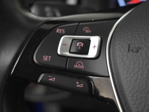 Volkswagen Polo 1.0 TSI R-Line Edition 96pk | Parkeersensoren V+A | Navigatie via app connect  | Airco | Adaptief... ActivLease financial lease