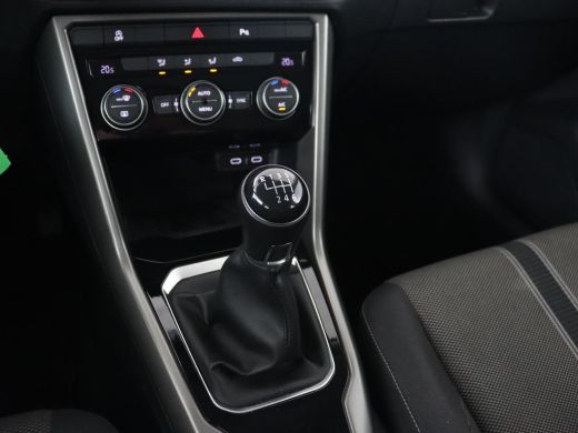 Volkswagen T-Roc 1.0 TSI Style | Camera | Carplay | Climate control | Full LED | Navigatie | Adaptive cruise | Par... ActivLease financial lease