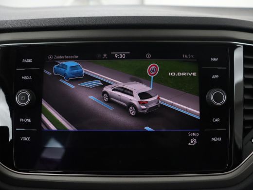 Volkswagen T-Roc 1.0 TSI Style | Camera | Carplay | Climate control | Full LED | Navigatie | Adaptive cruise | Par... ActivLease financial lease