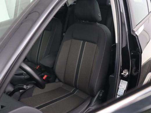 Volkswagen T-Roc 1.0 TSI Style | Camera | Carplay | Climate control | Full LED | Navigatie | Adaptive cruise | Par... ActivLease financial lease