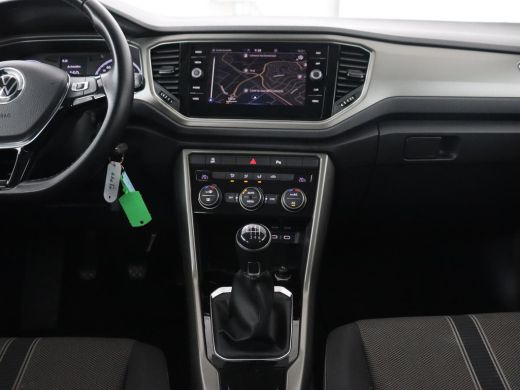 Volkswagen T-Roc 1.0 TSI Style | Camera | Carplay | Climate control | Full LED | Navigatie | Adaptive cruise | Par... ActivLease financial lease
