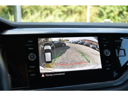 Volkswagen Taigo TSI 110PK DSG STYLE SPORT LEDER/LED/CAMERA ActivLease financial lease