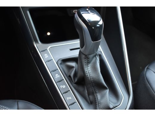 Volkswagen Taigo TSI 110PK DSG STYLE SPORT LEDER/LED/CAMERA ActivLease financial lease