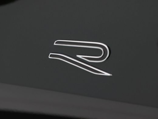 Volkswagen Tayron 1.5 eHybrid 272 Pk Automaat R-Line Edition | Black Style | Panoramadak | Trekhaak | 20 Inch | Ful... ActivLease financial lease