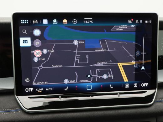 Volkswagen Tayron 1.5 eHybrid 272 Pk Automaat R-Line Edition | Black Style | Panoramadak | Trekhaak | 20 Inch | Ful... ActivLease financial lease