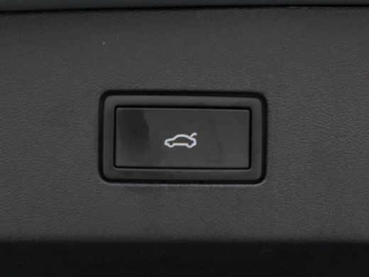 Volkswagen Tayron 1.5 eHybrid 272 Pk Automaat R-Line Edition | Black Style | Panoramadak | Trekhaak | 20 Inch | Ful... ActivLease financial lease