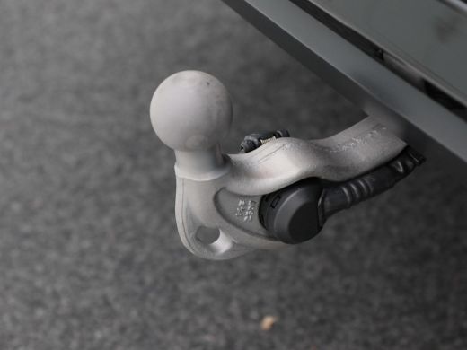 Volkswagen Tayron 1.5 eHybrid 272 Pk Automaat R-Line Edition | Black Style | Panoramadak | Trekhaak | 20 Inch | Ful... ActivLease financial lease