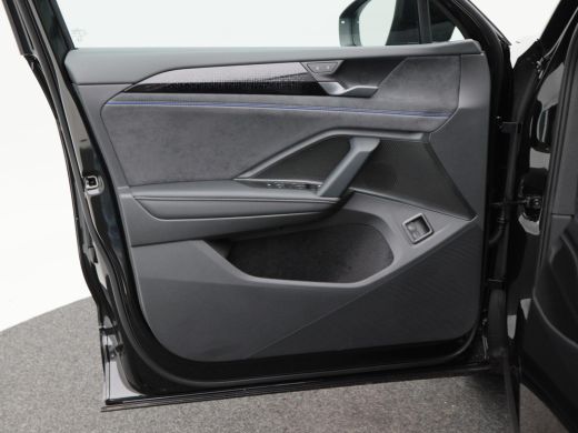 Volkswagen Tayron 1.5 eHybrid 272 Pk Automaat R-Line Edition | Black Style | Panoramadak | Trekhaak | 20 Inch | Ful... ActivLease financial lease