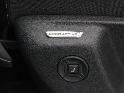 Volkswagen Tayron 1.5 eHybrid 272 Pk Automaat R-Line Edition | Black Style | Panoramadak | Trekhaak | 20 Inch | Ful... ActivLease financial lease