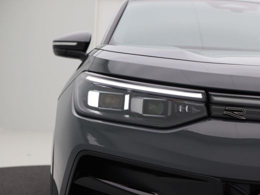 Volkswagen Tayron 1.5 eHybrid 272 Pk Automaat R-Line Edition | Black Style | Panoramadak | Trekhaak | 20 Inch | Ful... ActivLease financial lease