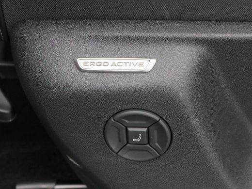 Volkswagen Tayron 1.5 eHybrid 272 Pk Automaat R-Line Edition | Black Style | Panoramadak | Trekhaak | 20 Inch | Ful... ActivLease financial lease