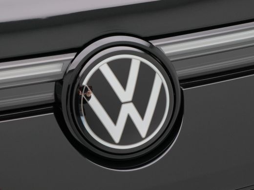 Volkswagen Tayron 1.5 eHybrid 272 Pk Automaat R-Line Edition | Black Style | Panoramadak | Trekhaak | 20 Inch | Ful... ActivLease financial lease