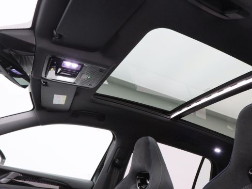 Volkswagen Tayron 1.5 eHybrid 272 Pk Automaat R-Line Edition | Black Style | Panoramadak | Trekhaak | 20 Inch | Ful... ActivLease financial lease