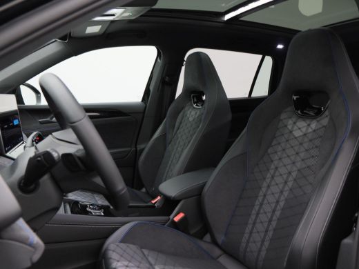 Volkswagen Tayron 1.5 eHybrid 272 Pk Automaat R-Line Edition | Black Style | Panoramadak | Trekhaak | 20 Inch | Ful... ActivLease financial lease