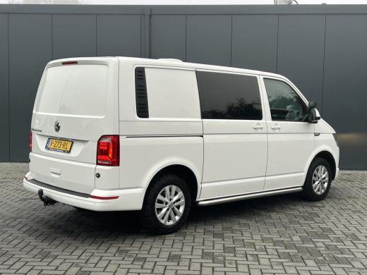 Volkswagen Transporter 2.0 TDI 150 PK / 4MOTION / 1e EIG. / L1H1 / TREKHAAK / ACHTERKLEP / AIRCO / CRUISE / 3-ZITS ActivLease financial lease