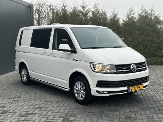 Volkswagen Transporter 2.0 TDI 150 PK / 4MOTION / 1e EIG. / L1H1 / TREKHAAK / ACHTERKLEP / AIRCO / CRUISE / 3-ZITS ActivLease financial lease