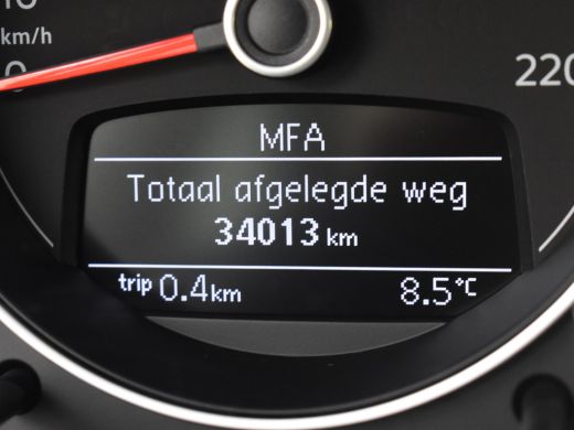 Volkswagen up! 1.0 66pk | Airco |  Navigatie via smartphone | Licht en zicht pakket | Led dagrijvrlichting | DAB... ActivLease financial lease
