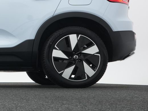 Volvo  EX40 Single Motor Extended Range Core Business 82 kWh Driver Assist Pack | Climate Pack| Versatility P... ActivLease financial lease