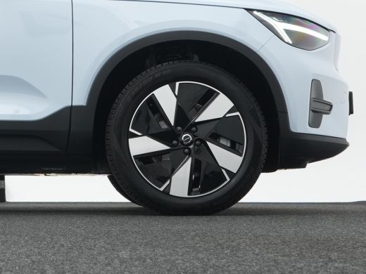 Volvo  EX40 Single Motor Extended Range Core Business 82 kWh Driver Assist Pack | Climate Pack| Versatility P... ActivLease financial lease