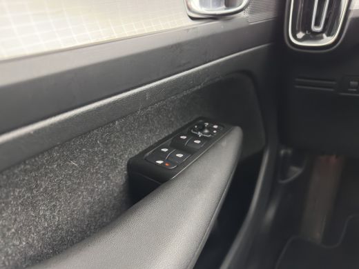 Volvo  XC40 1.5 T5 Recharge Business Pro ( PLUG-IN ) (INCL-BTW) *AUT | NAVI-FULLMAP | DIGI-COCKPIT | CLIMA | ... ActivLease financial lease