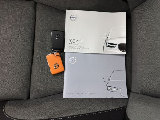 Volvo  XC40 1.5 T5 Recharge Business Pro ( PLUG-IN ) (INCL-BTW) *AUT | NAVI-FULLMAP | DIGI-COCKPIT | CLIMA | ... ActivLease financial lease