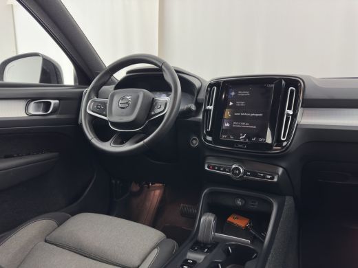 Volvo  XC40 1.5 T5 Recharge Business Pro ( PLUG-IN ) (INCL-BTW) *AUT | NAVI-FULLMAP | DIGI-COCKPIT | CLIMA | ... ActivLease financial lease