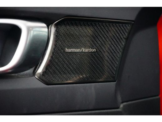 Volvo  XC40 1.5 T5 Recharge R-Design ActivLease financial lease